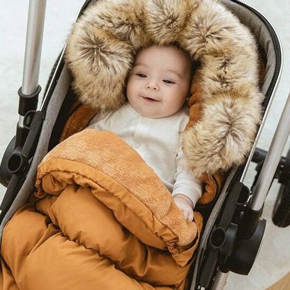 Chanceliere Bébé Évolutive  NuageSerein Chancelière imperméable protégeant bébé de la pluie et de la neige en balade