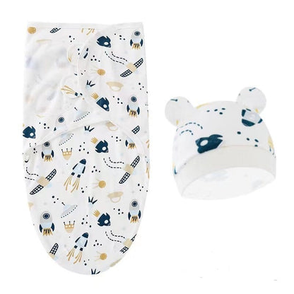 Nid d'ange Coconova Cocon Hivernal rassurant dans l'espace avec bonnet