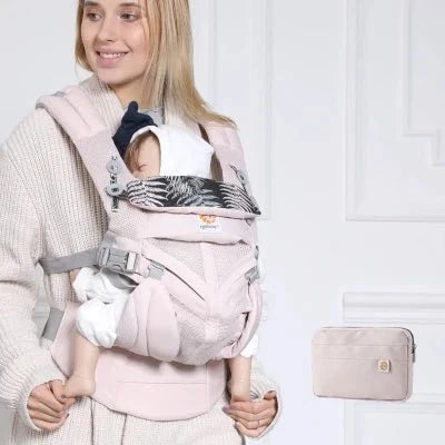 Porte Bébé PortéZen Confort, Respirabilité & Sécurité Marche avec bébé face à maman physiologique et sécuritaire.