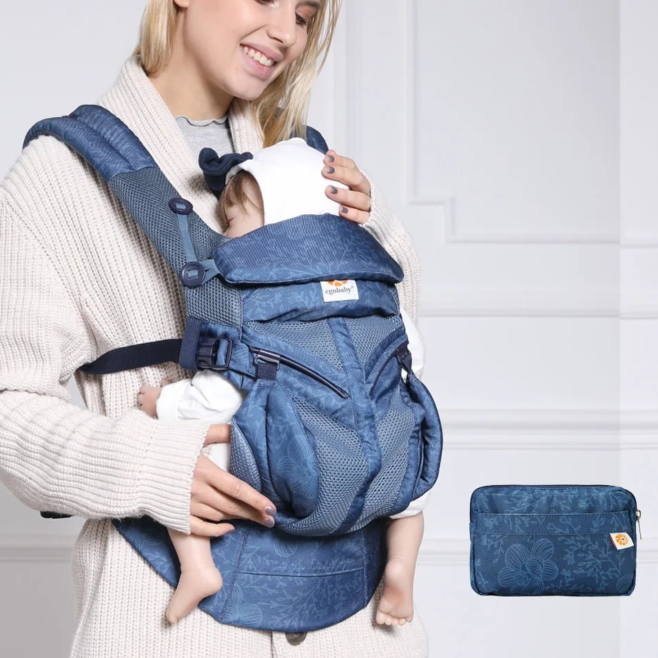 Porte Bebe Velour™ Un moment de tendresse avec maman Bleuprint Chouchous les Bébés