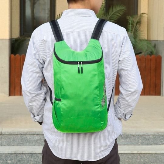 Sac à dos voyage un portage ultra-confortable pour les parents actifs et organisés